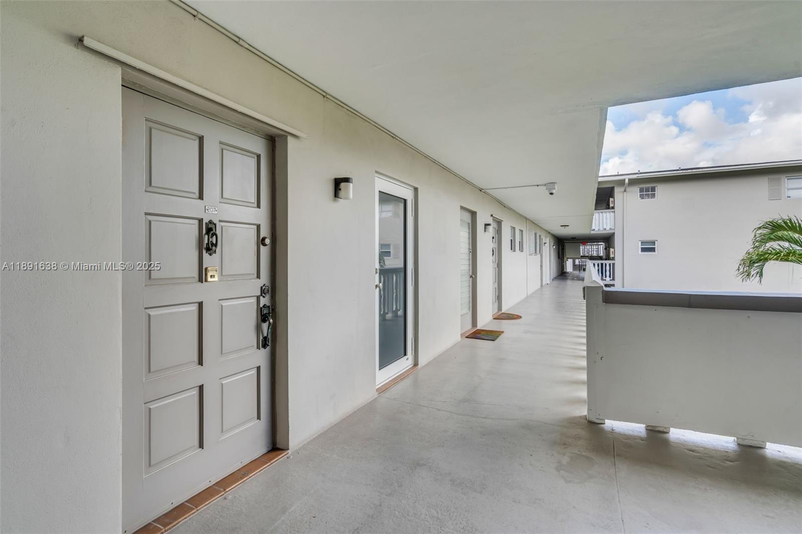 View photos, virtual tours, details... 1000 Hillcrest Ct 207