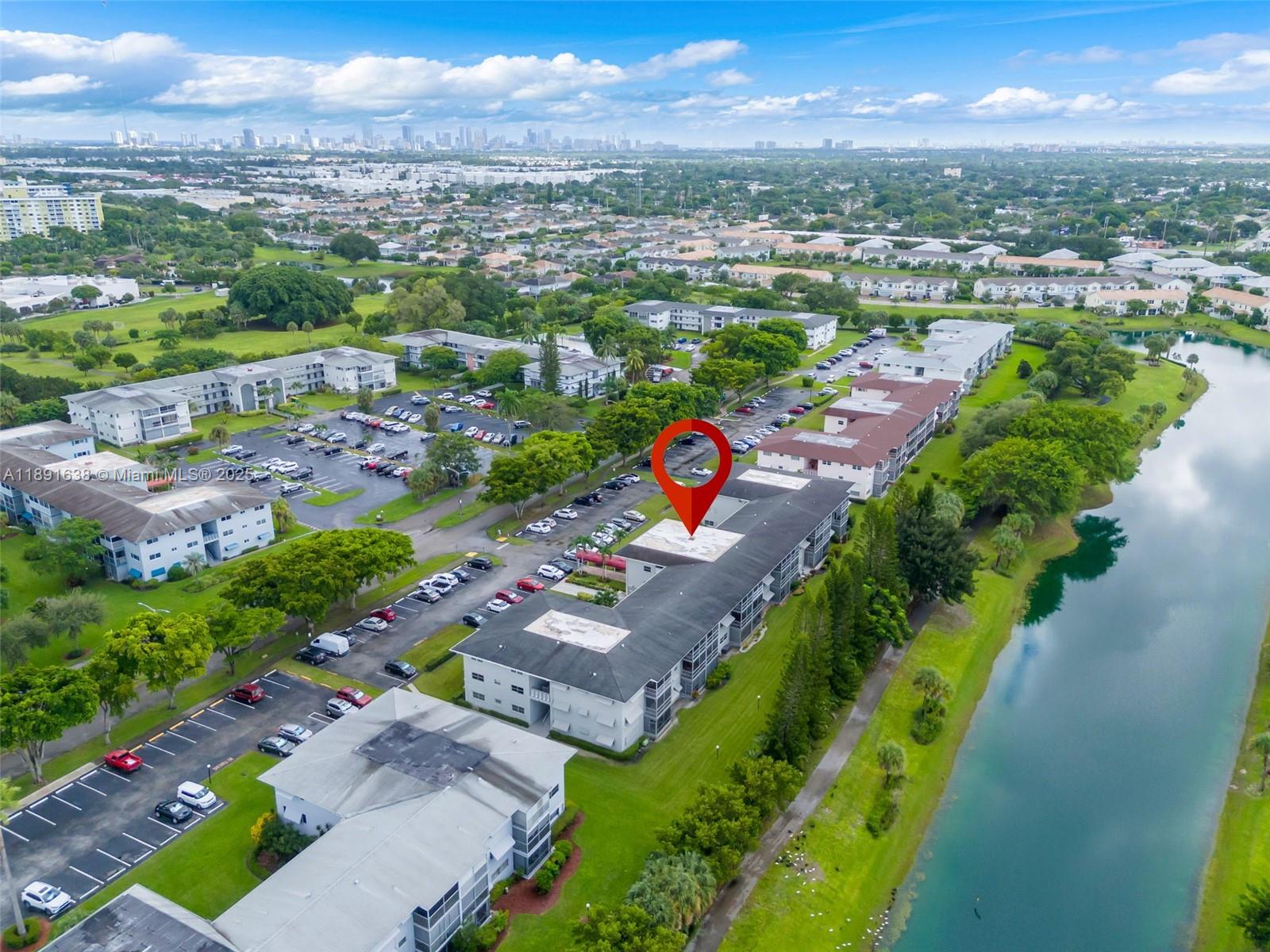 HILLCREST NO 4 CONDO - Residential