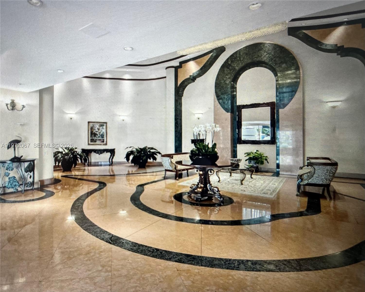 LEXCELLENCE CONDO - Residential