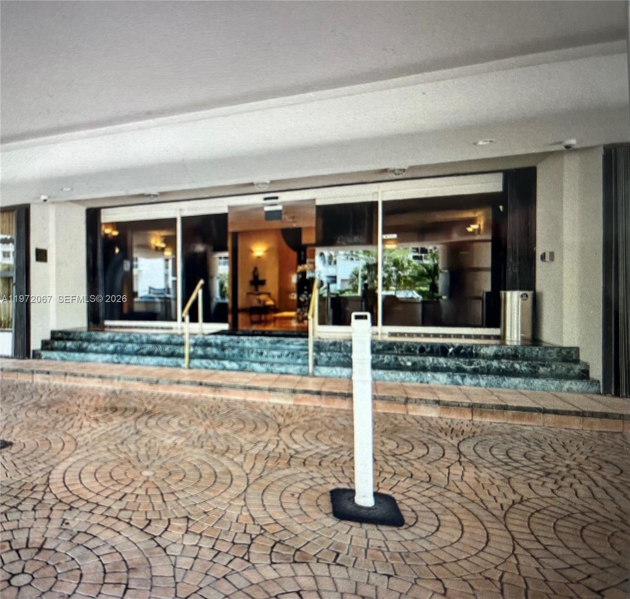 LEXCELLENCE CONDO - Residential