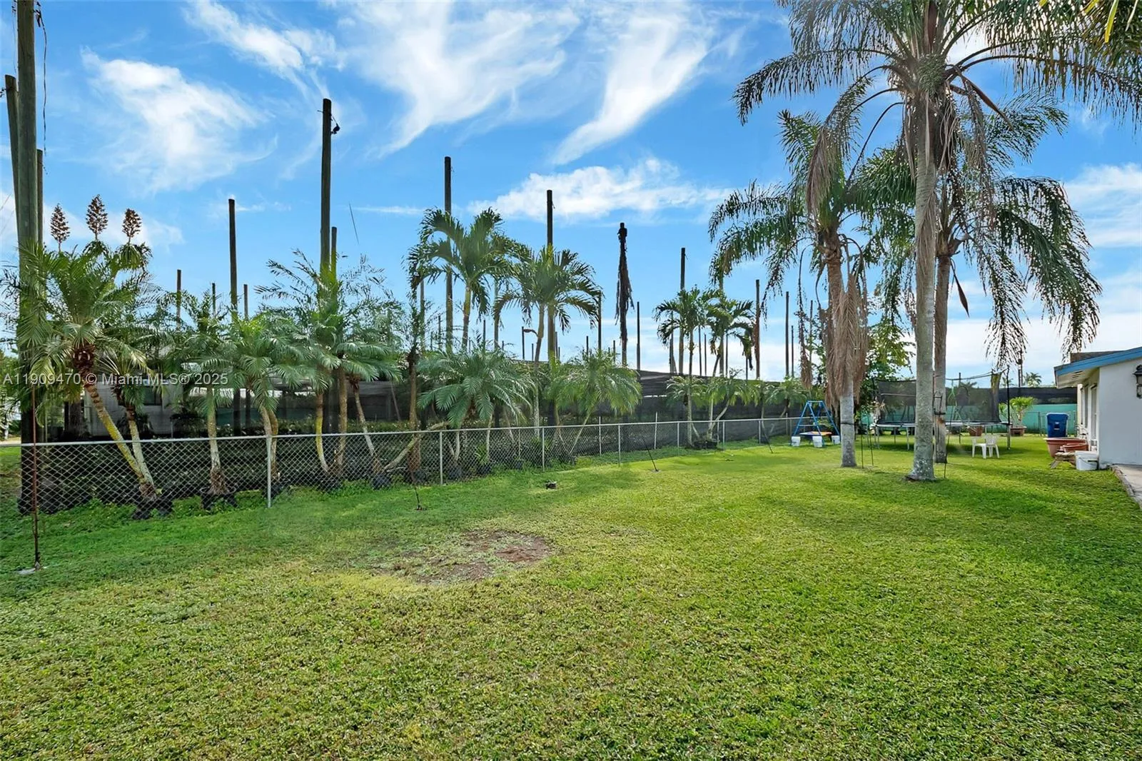 Homestead, Florida 33030, United States, 4 Bedrooms Bedrooms, ,2 BathroomsBathrooms,Residential,Active,240370