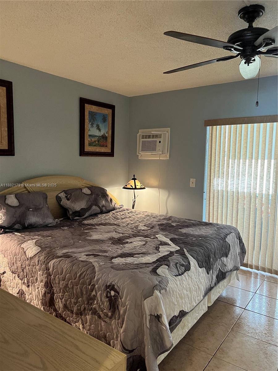 CAMDEN CONDOS - Residential Lease
