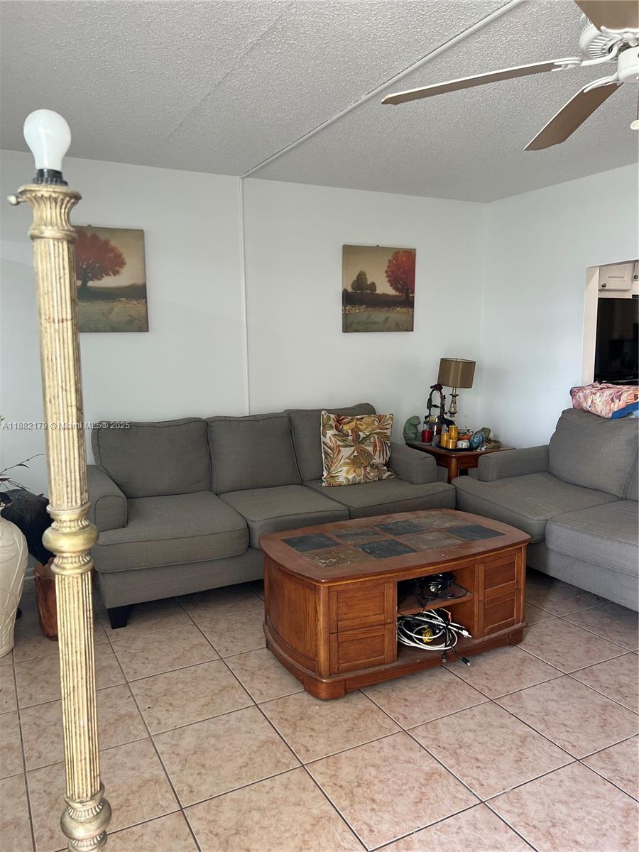 CAMDEN CONDOS - Residential Lease