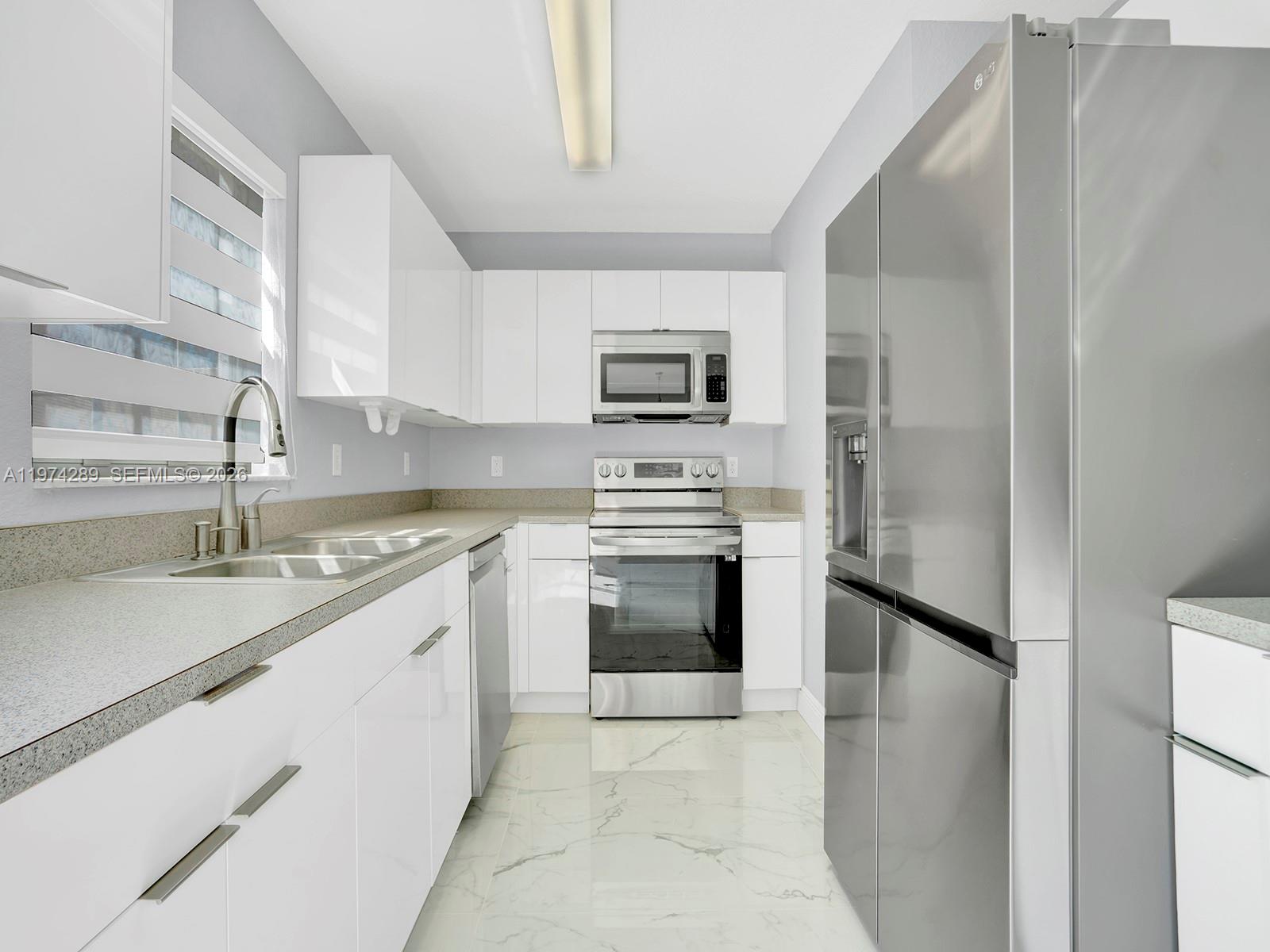 UNIVERSITY PARK - Residential Lease