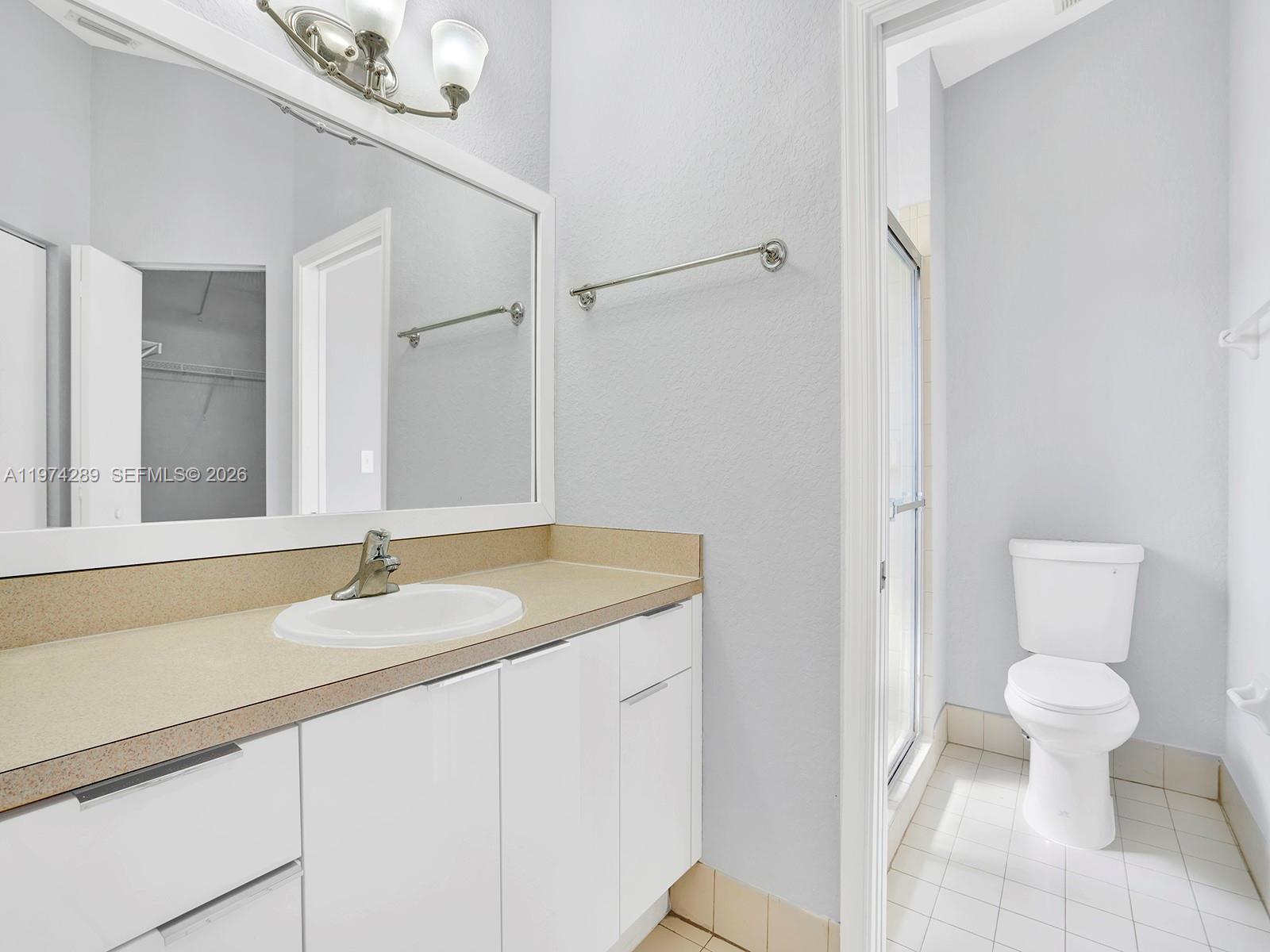 UNIVERSITY PARK - Residential Lease