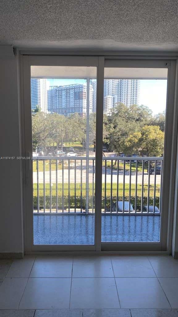 WOODSIDE APTS CONDO - Residential