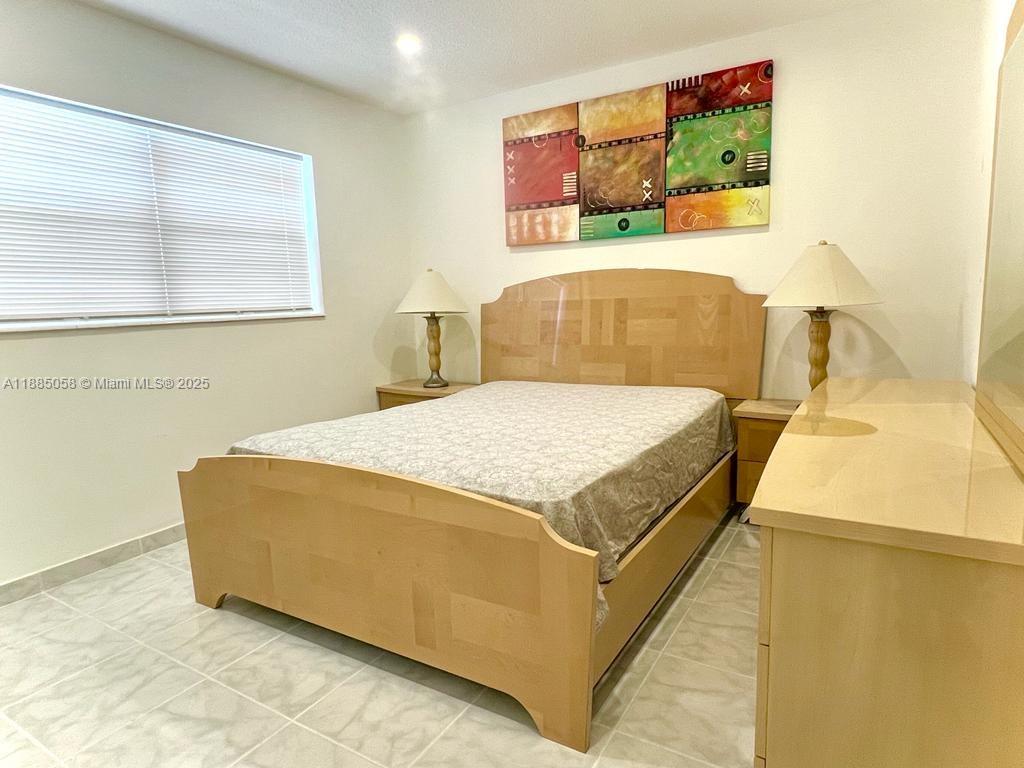 ELM GARDENS CONDO - Residential Lease