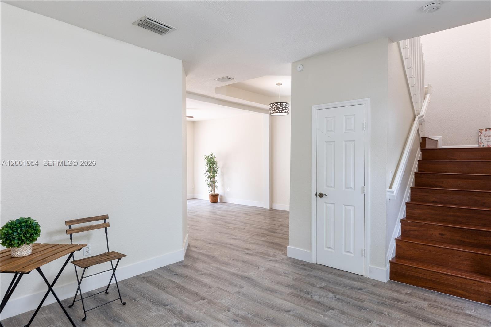 BELLAGIO AT VIZCAYA - Residential Lease