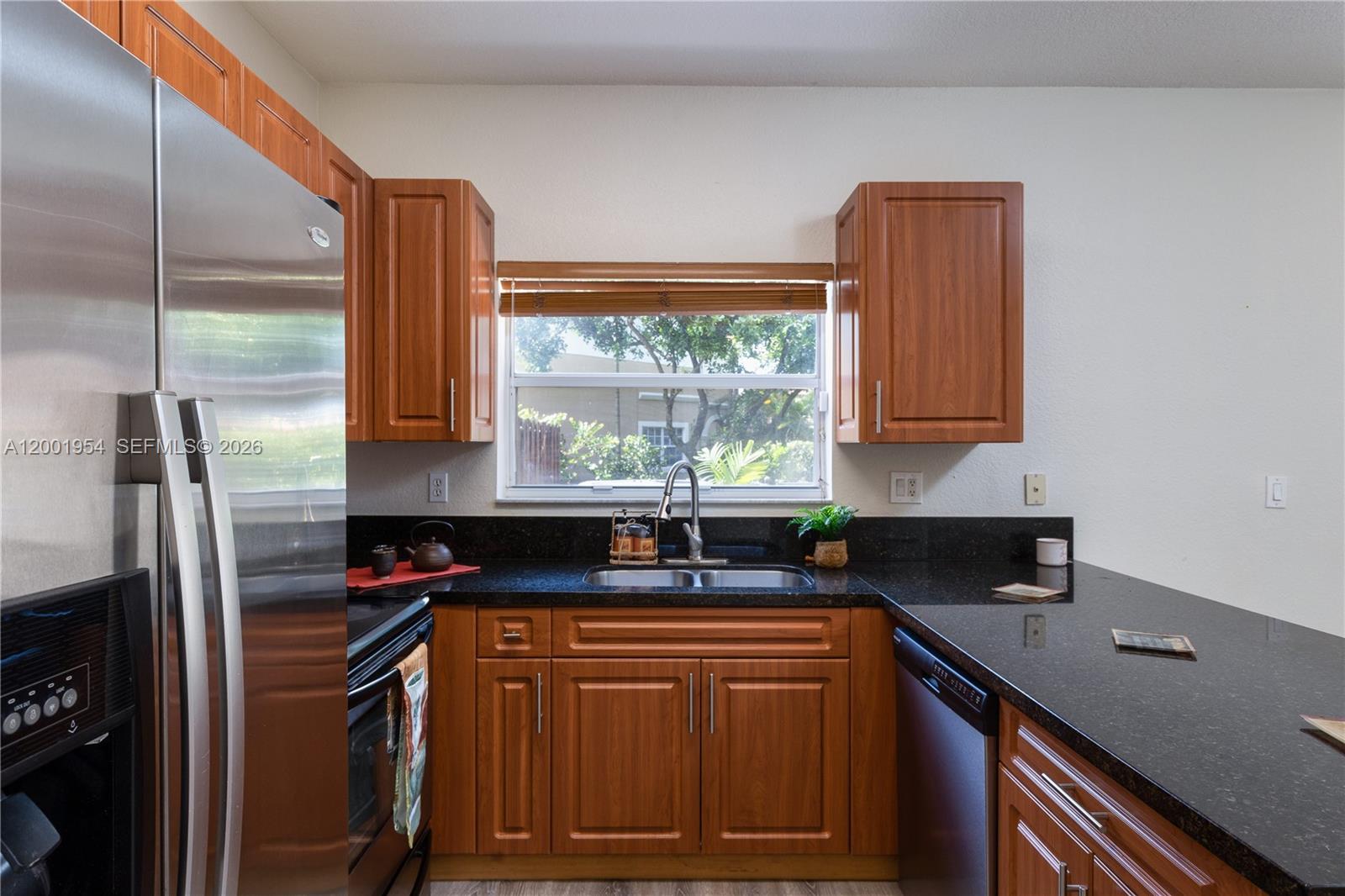 BELLAGIO AT VIZCAYA - Residential Lease