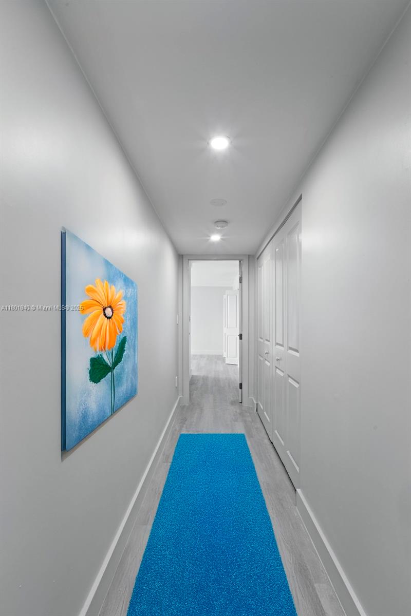 GOLDEN SURF TOWERS CONDO - Residential