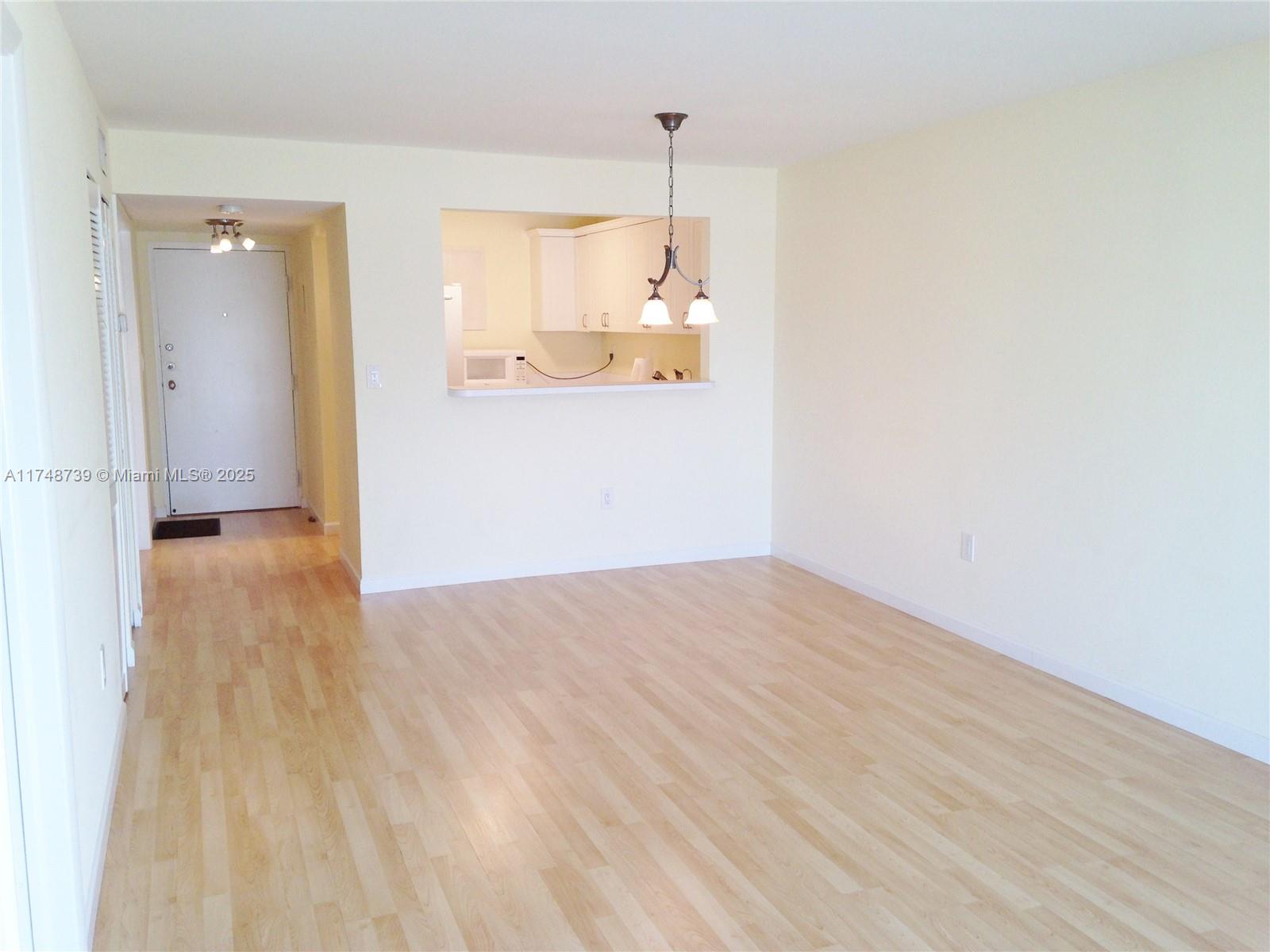 COLLINS VISTA - Residential