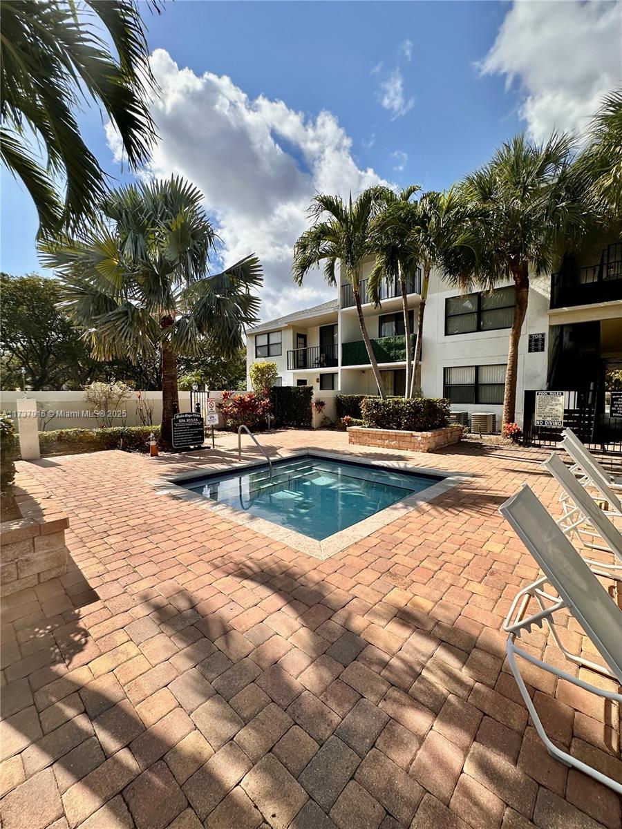 CLEAR LAKE CLUB CONDO - Residential