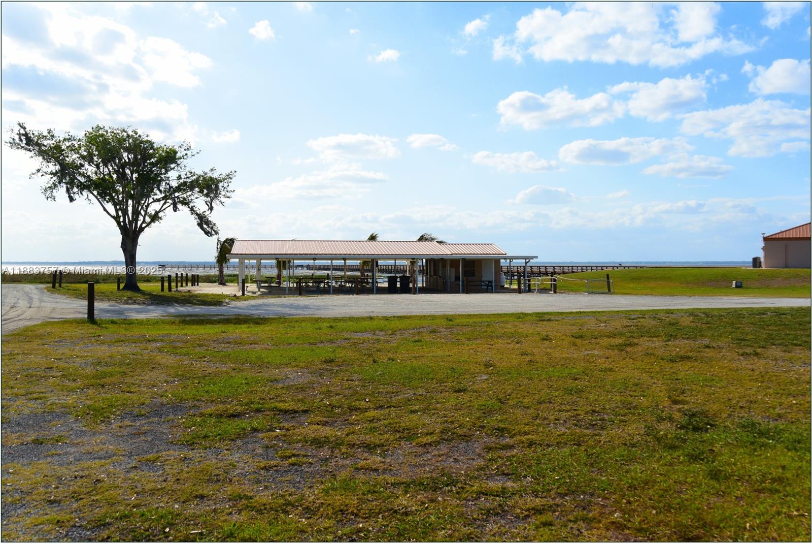 Indian Lake Eststes - Land