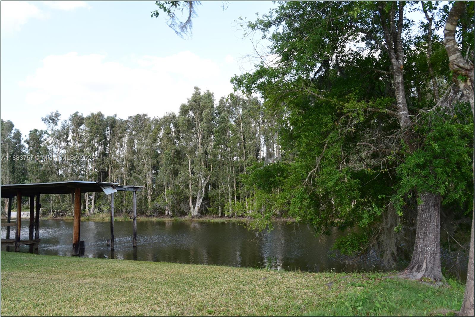 Indian Lake Eststes - Land