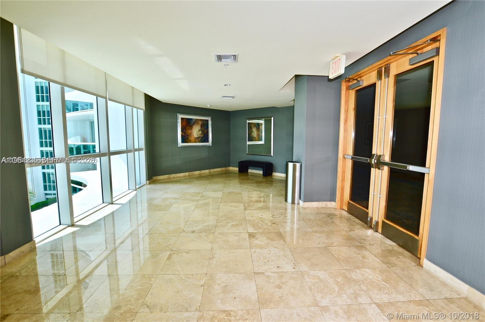 360 CONDO A - Residential