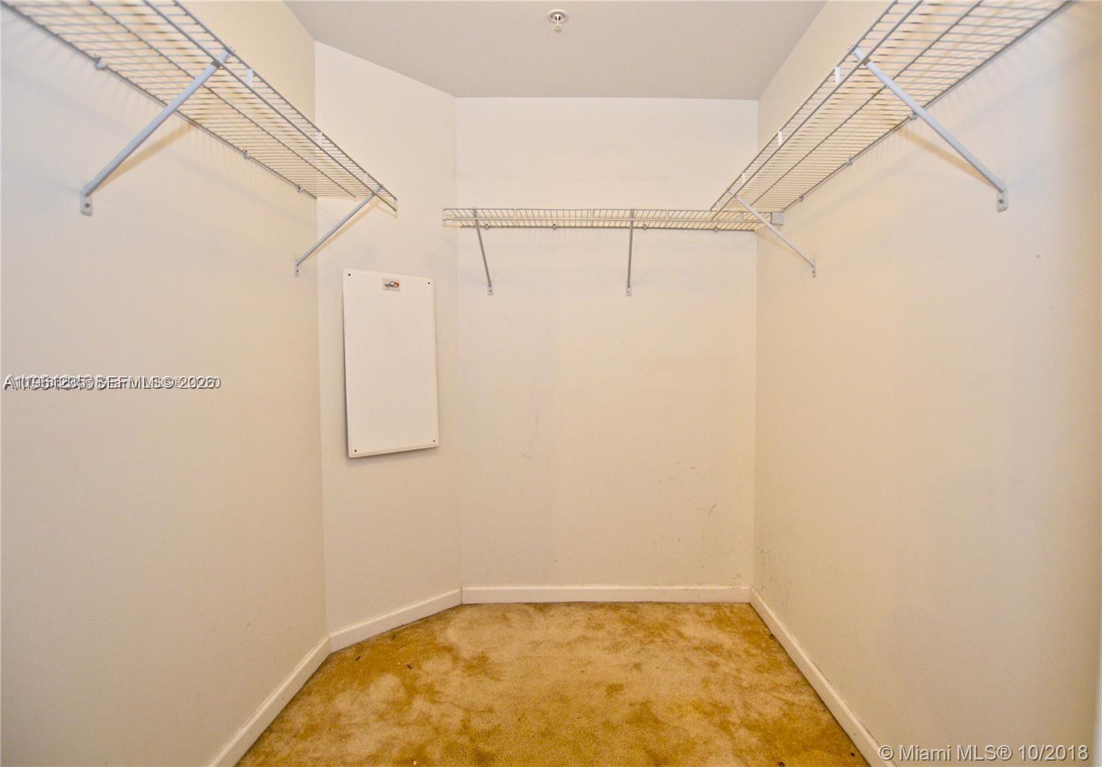 360 CONDO A - Residential