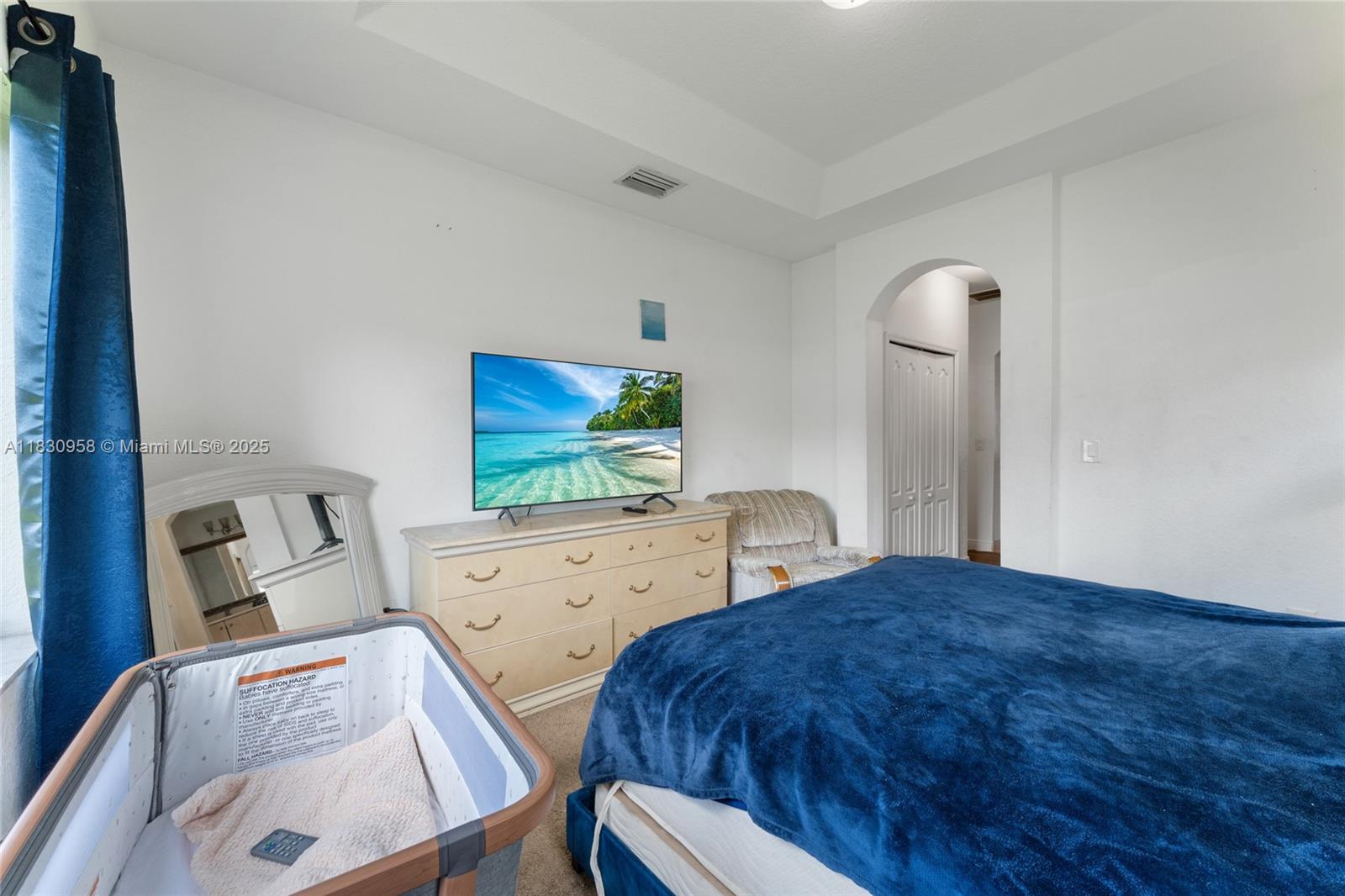 SILVER PALM LAKE - Residential