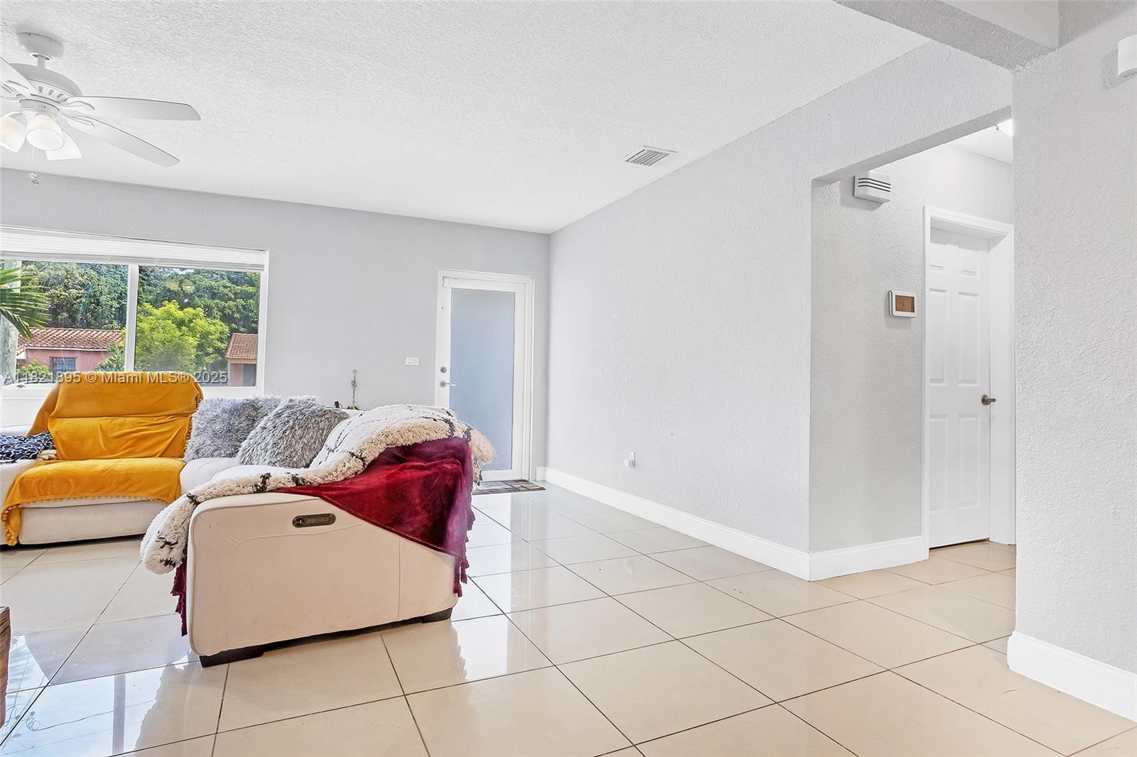 3430 NW 16th St