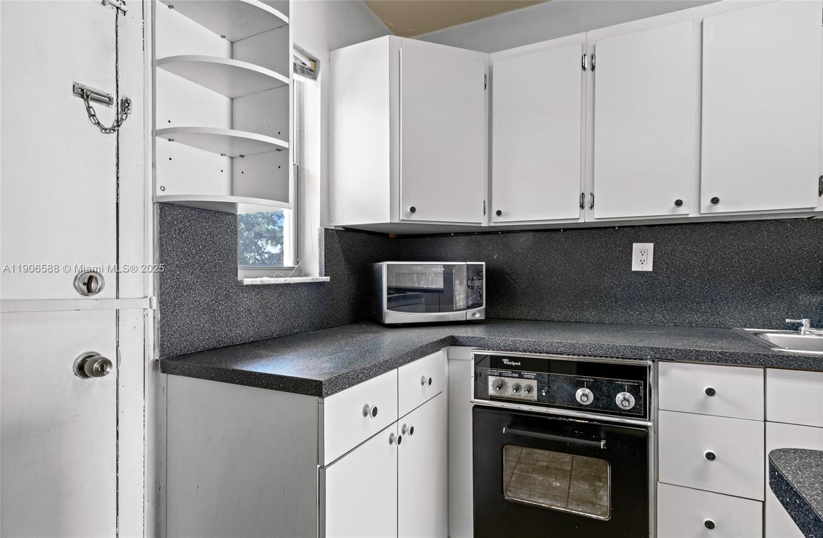 WESTLAND-EDEN CONDO I - Residential