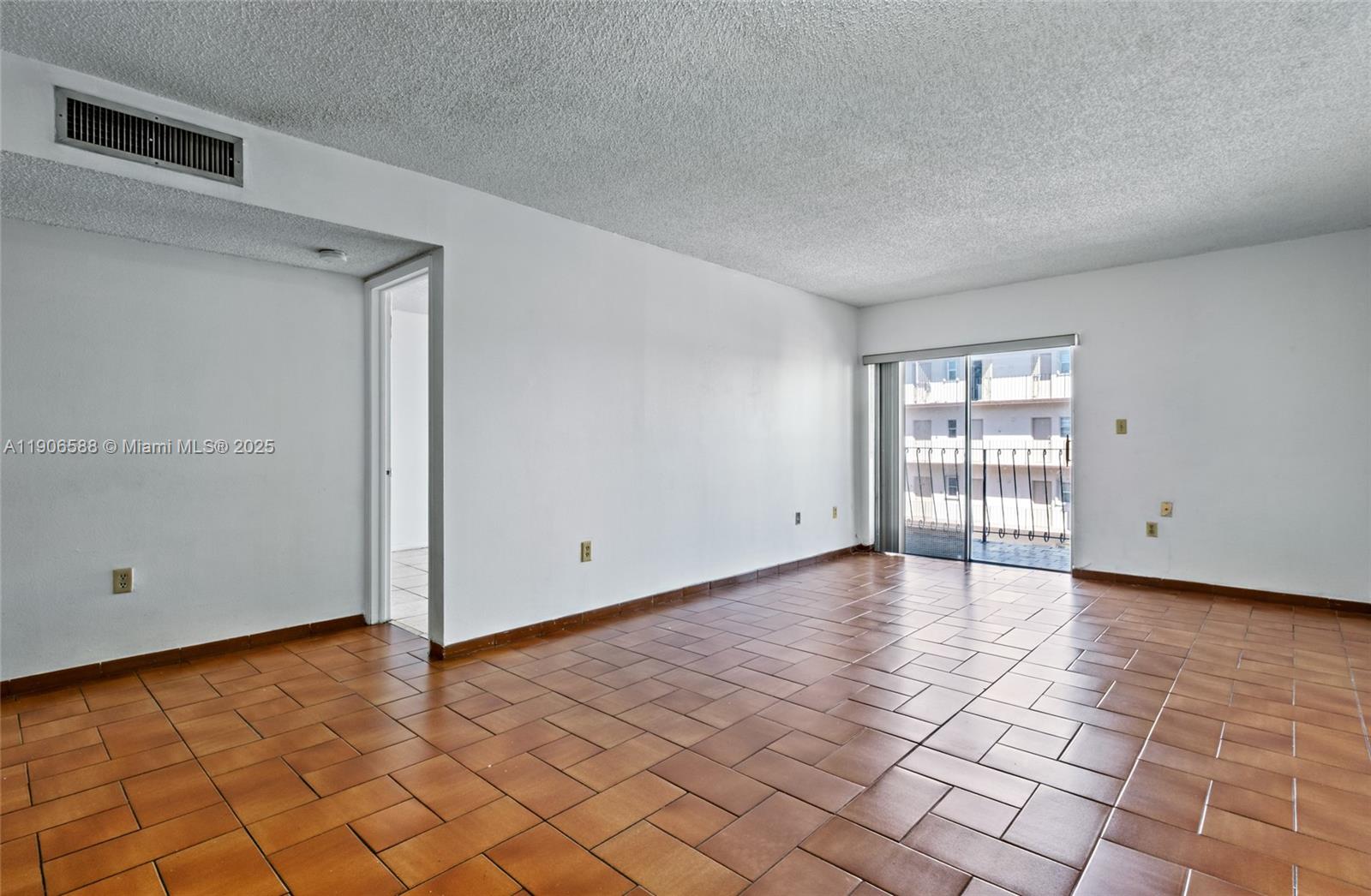 View photos, virtual tours, details... 1950 W 54th St 313