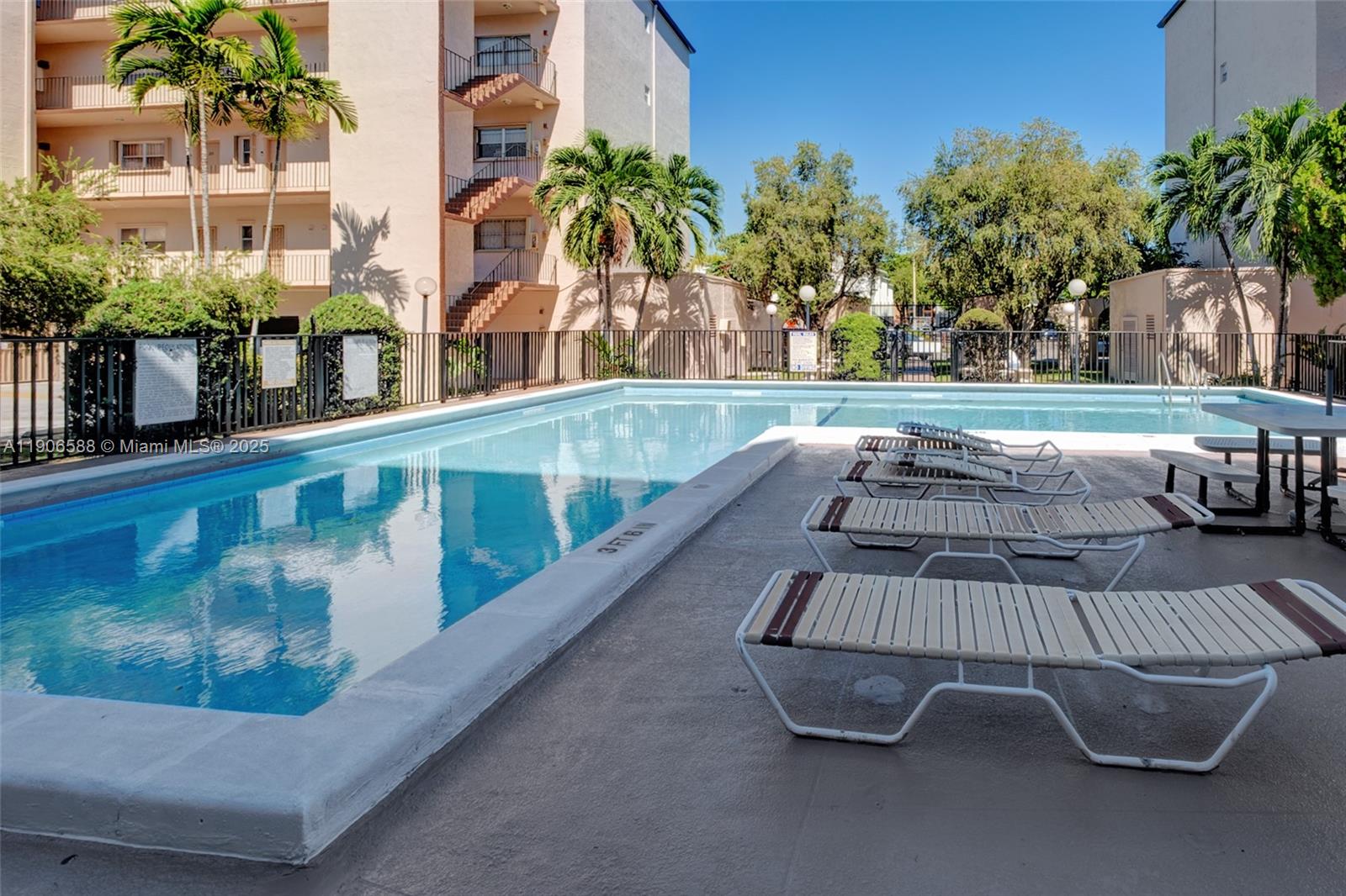 WESTLAND-EDEN CONDO I - Residential