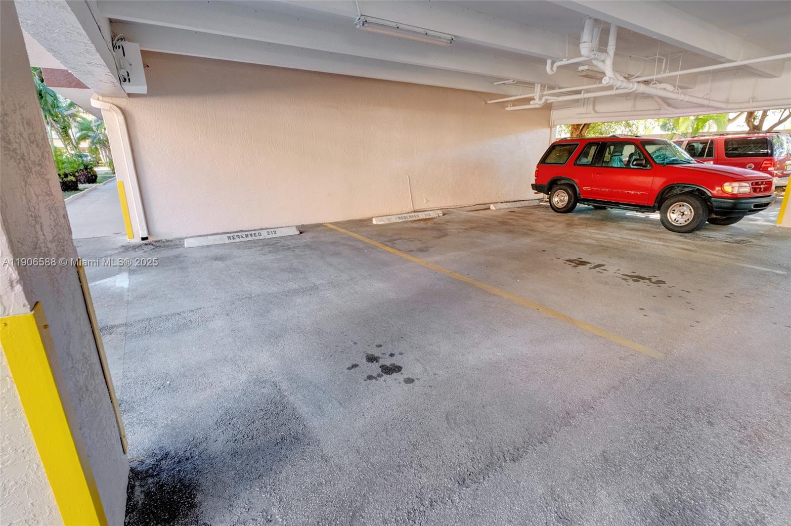 WESTLAND-EDEN CONDO I - Residential