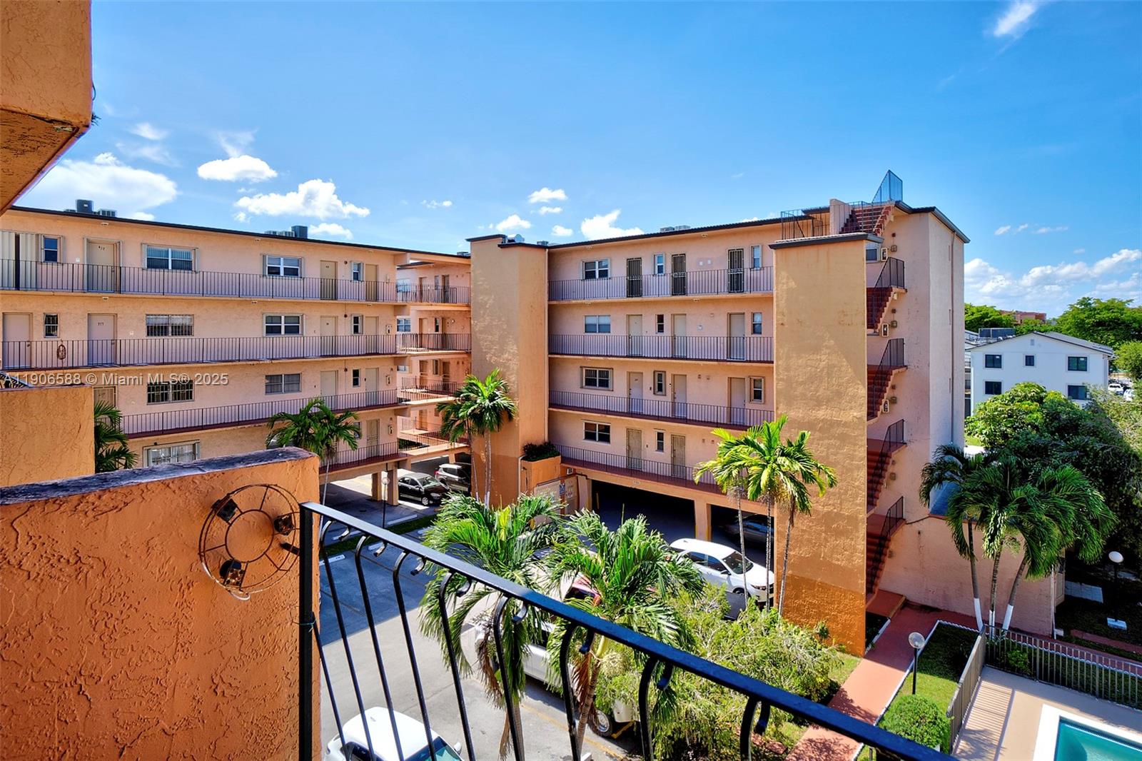 WESTLAND-EDEN CONDO I - Residential