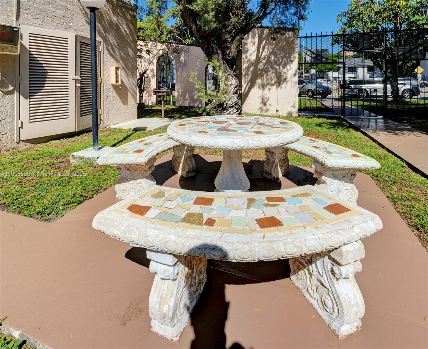 WESTLAND-EDEN CONDO I - Residential