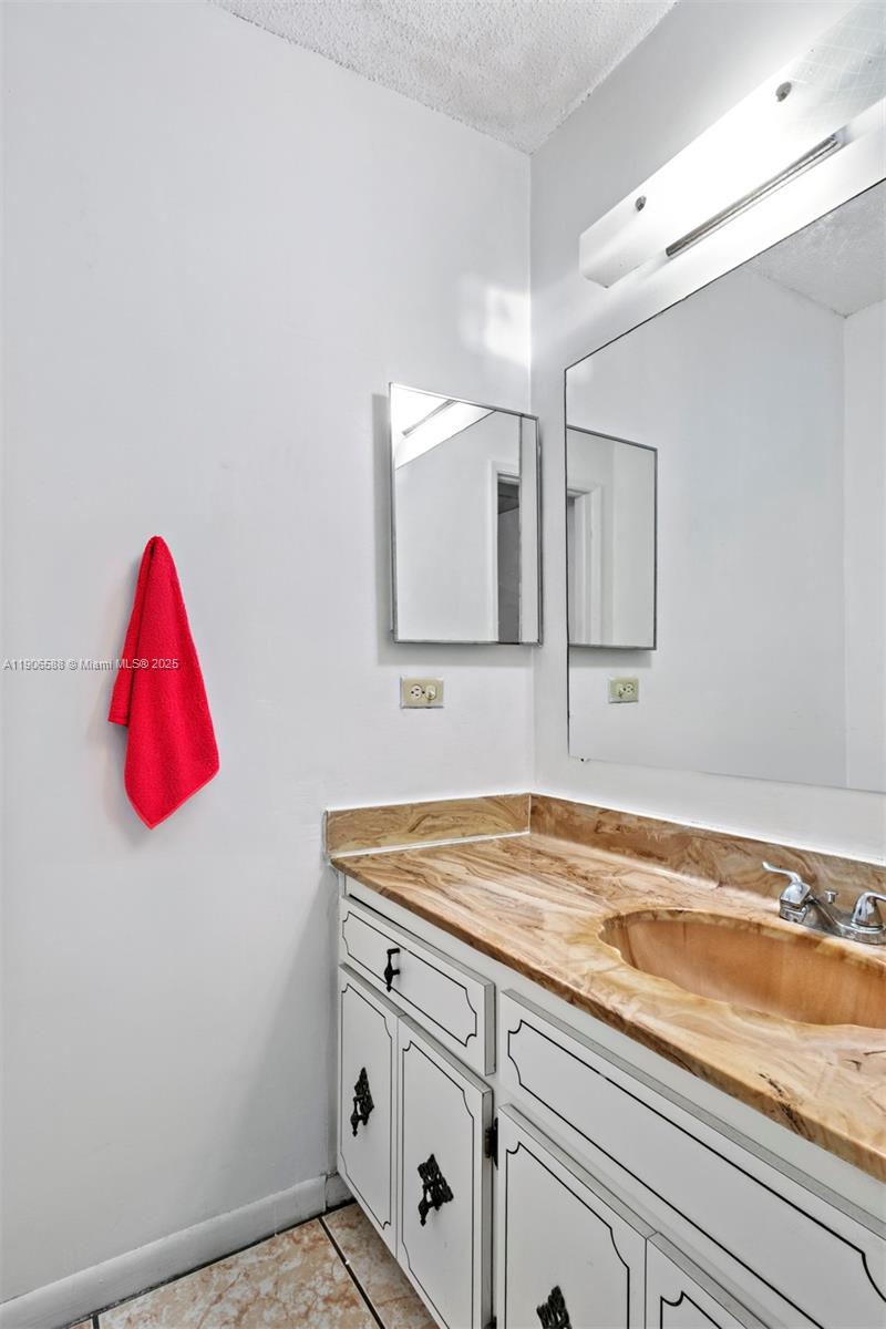 WESTLAND-EDEN CONDO I - Residential