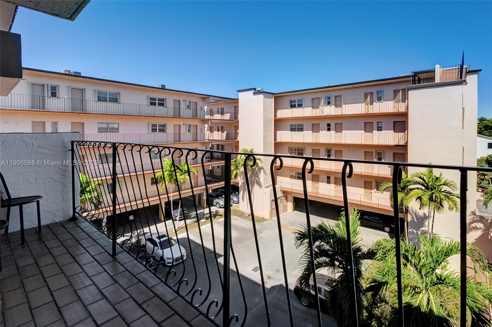 WESTLAND-EDEN CONDO I - Residential