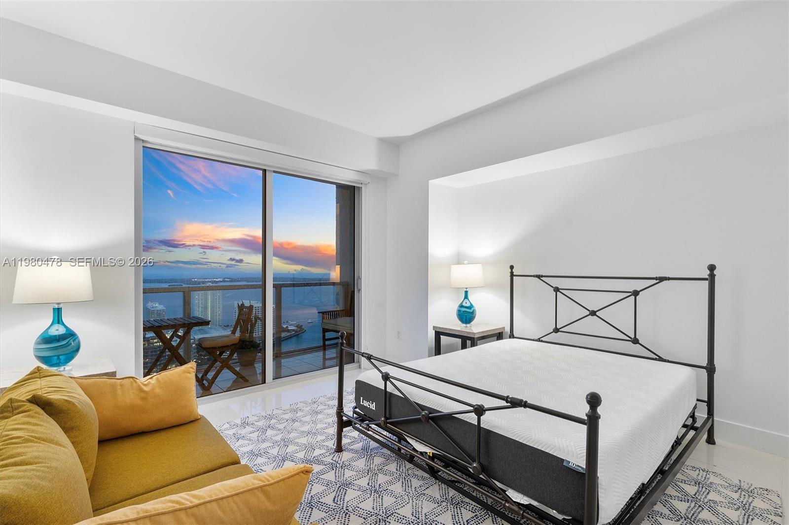500 BRICKELL EAST CONDO - Residential