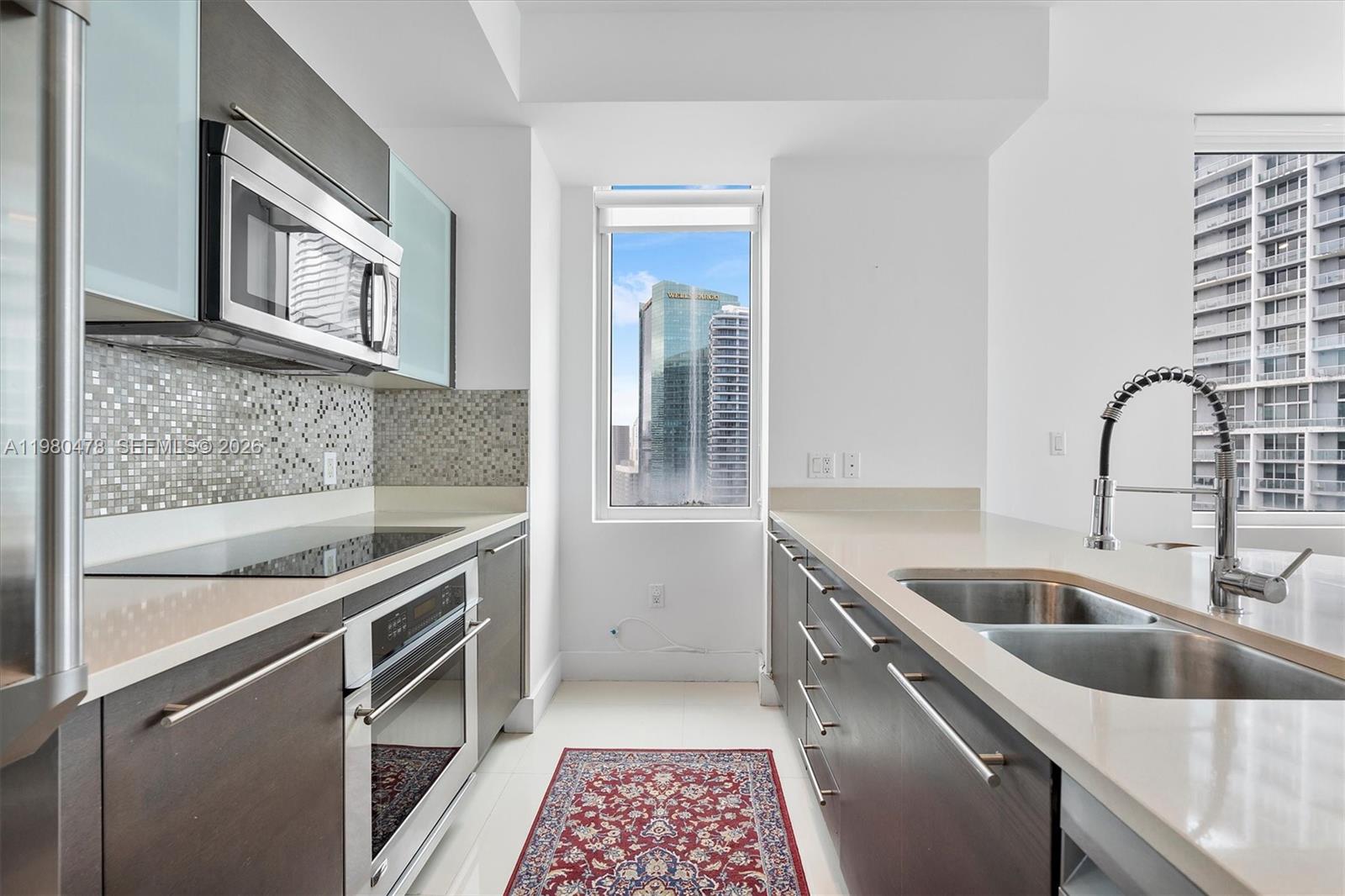 500 BRICKELL EAST CONDO - Residential