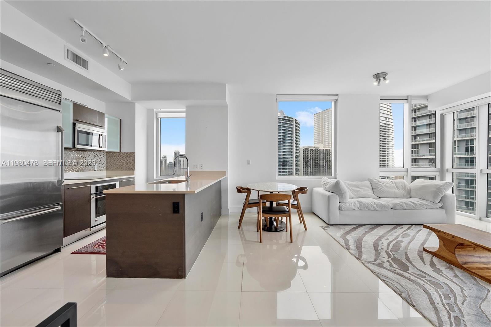 500 BRICKELL EAST CONDO - Residential
