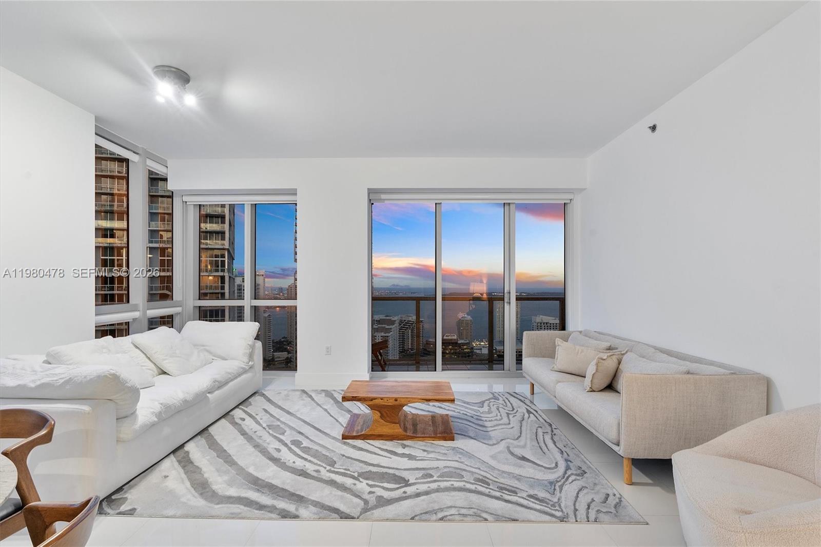 500 BRICKELL EAST CONDO - Residential