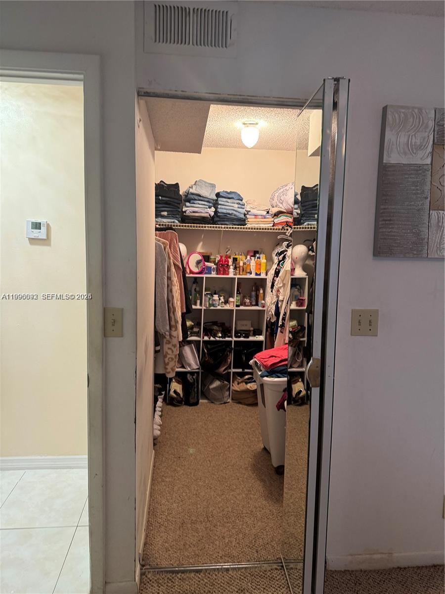 WINDMILL LAKES II CONDO - Residential