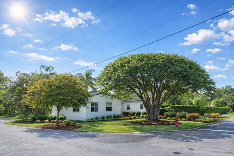 Photo of 120 NW 16th St, Fort Lauderdale, FL 33311 (MLS # A11949352)