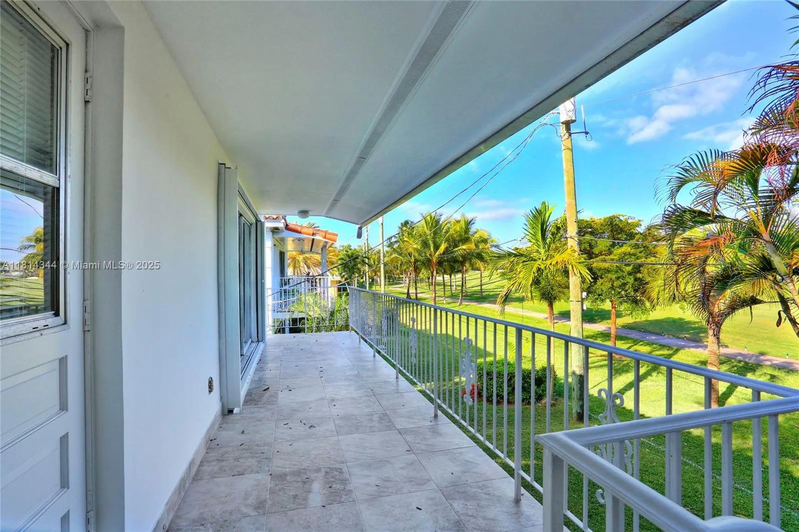 Coral Gables, Florida 33146, United States, 3 Bedrooms Bedrooms, ,2 BathroomsBathrooms,Residential,Active,142693