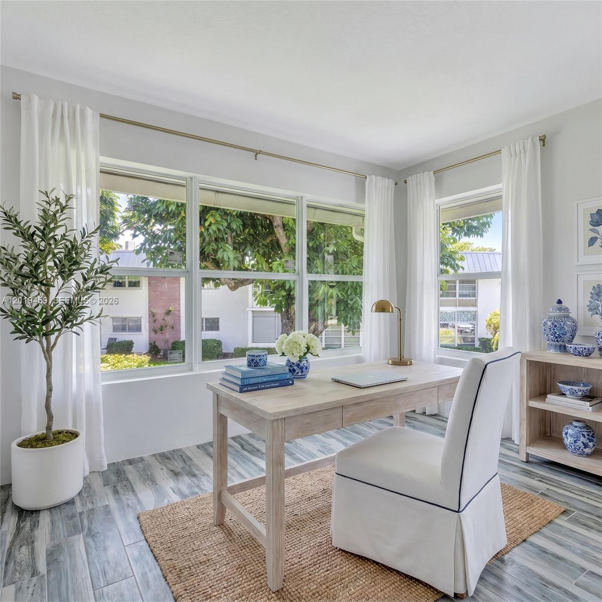 2929 SE Ocean Blvd F6