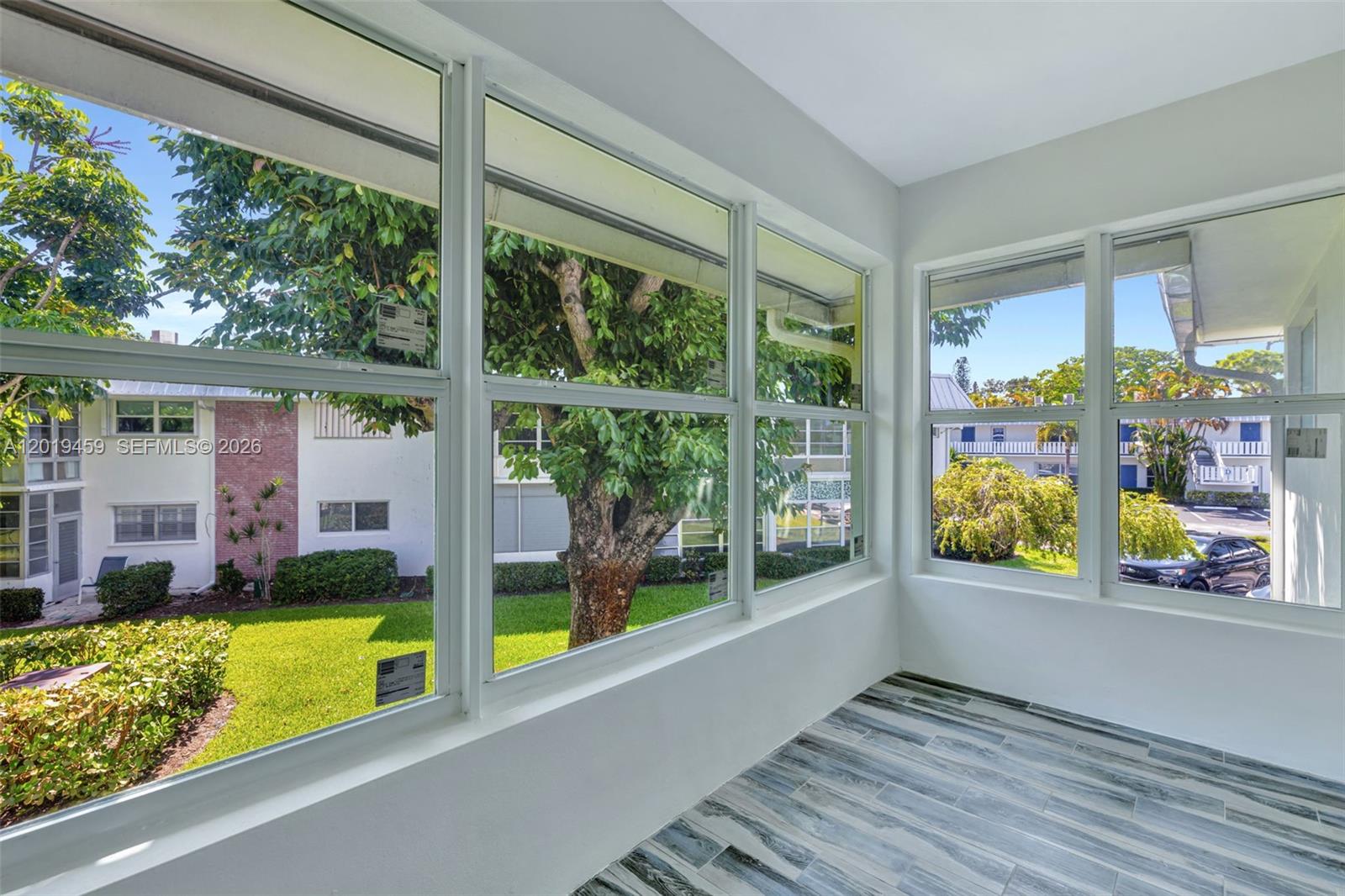 CEDAR POINTE CONDO - Residential