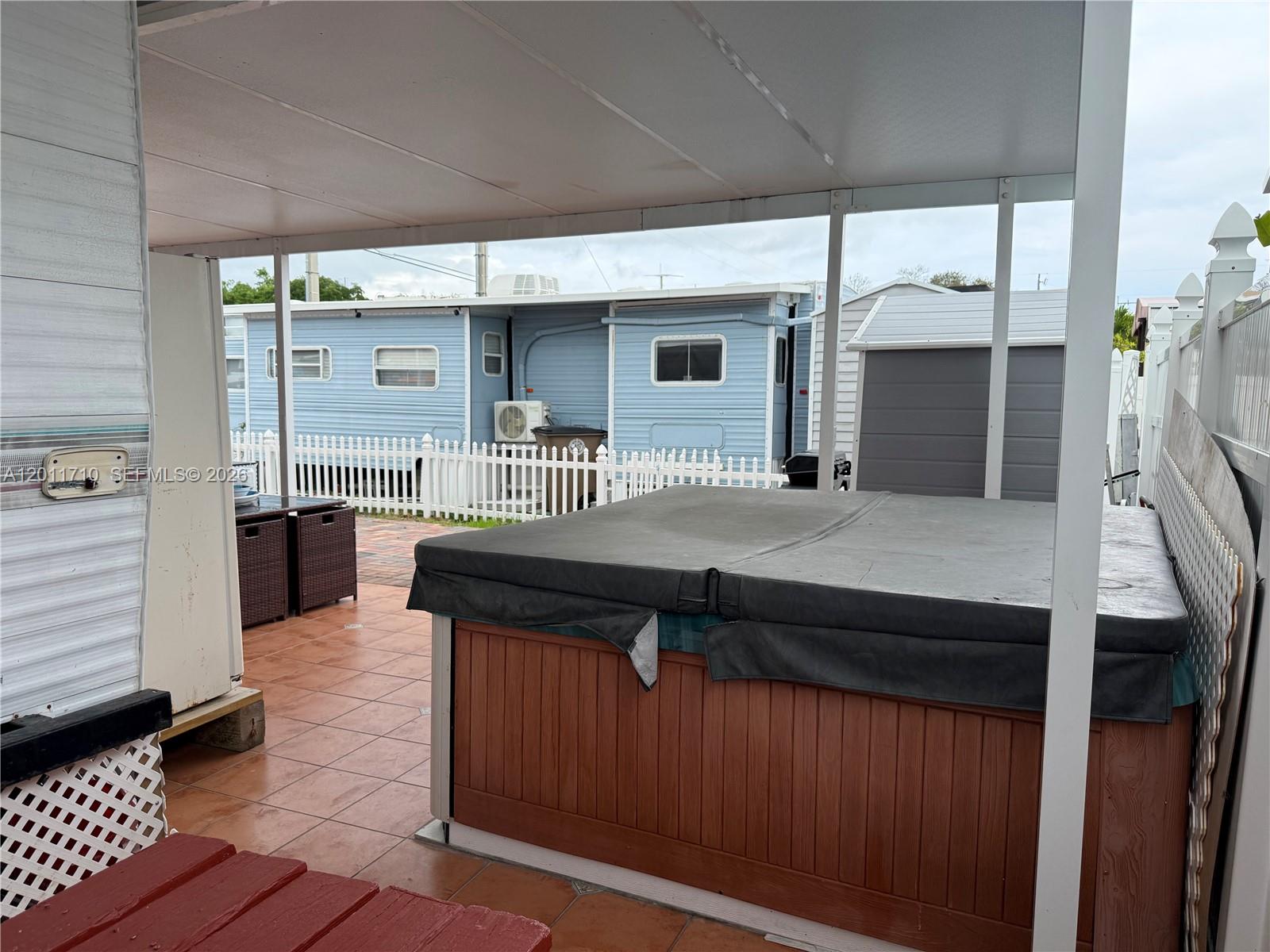 CALUSA CAMPGROUND - Land