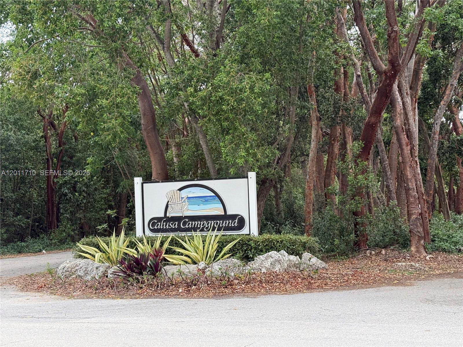 CALUSA CAMPGROUND - Land