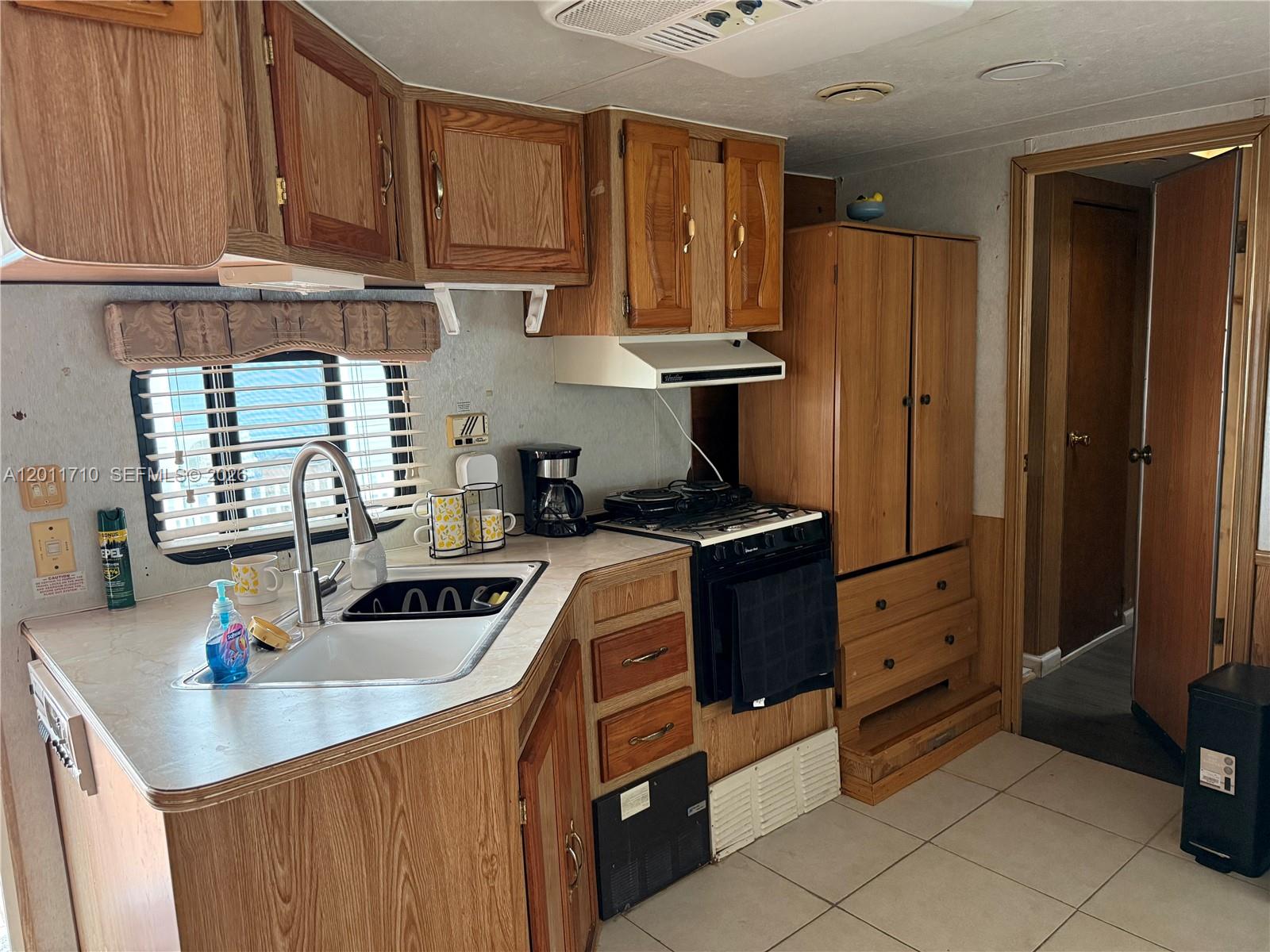 CALUSA CAMPGROUND - Land
