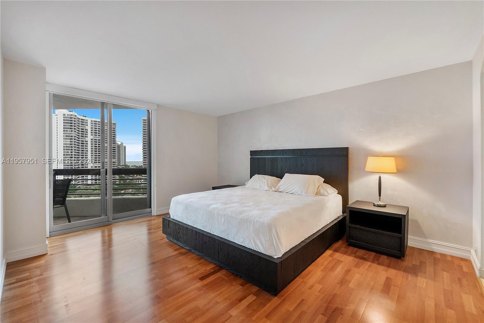 MYSTIC POINTE TOWER 400 - Residential