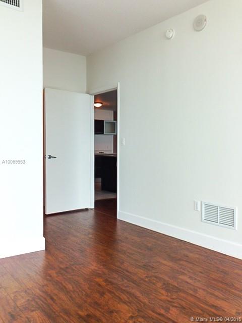 Quantum On The Bay Condo - Residential Lease