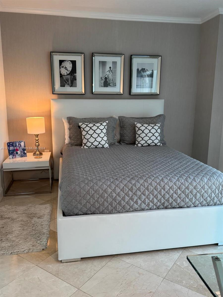 100 HIDDEN BAY CONDO - Residential Lease