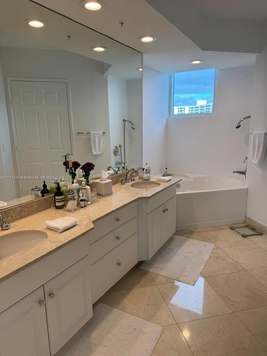 100 HIDDEN BAY CONDO - Residential Lease