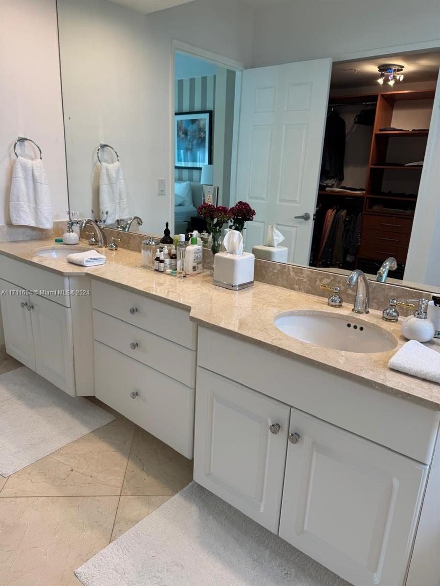 100 HIDDEN BAY CONDO - Residential Lease