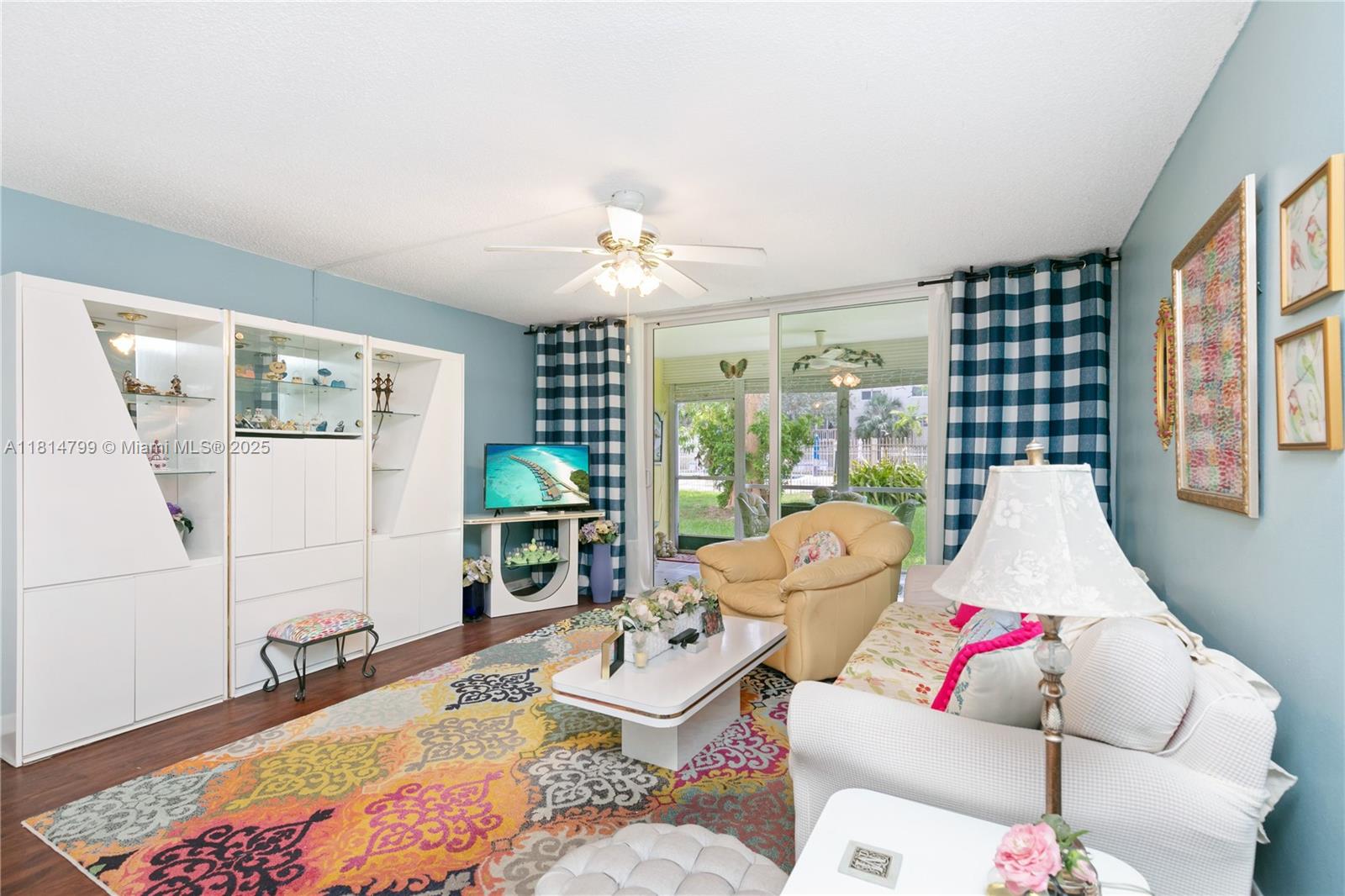 1001 Ne 14th Ave 107, Hallandale Beach, Broward County, Florida - 2 Bedrooms  
2 Bathrooms - 