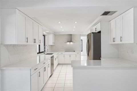 Tiny photo for 7885 SW 179th Ter, Palmetto Bay, FL 33157 (MLS # A12006134)