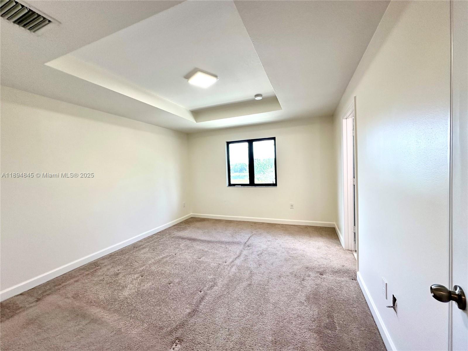 CHAMPION LAKES - Residential